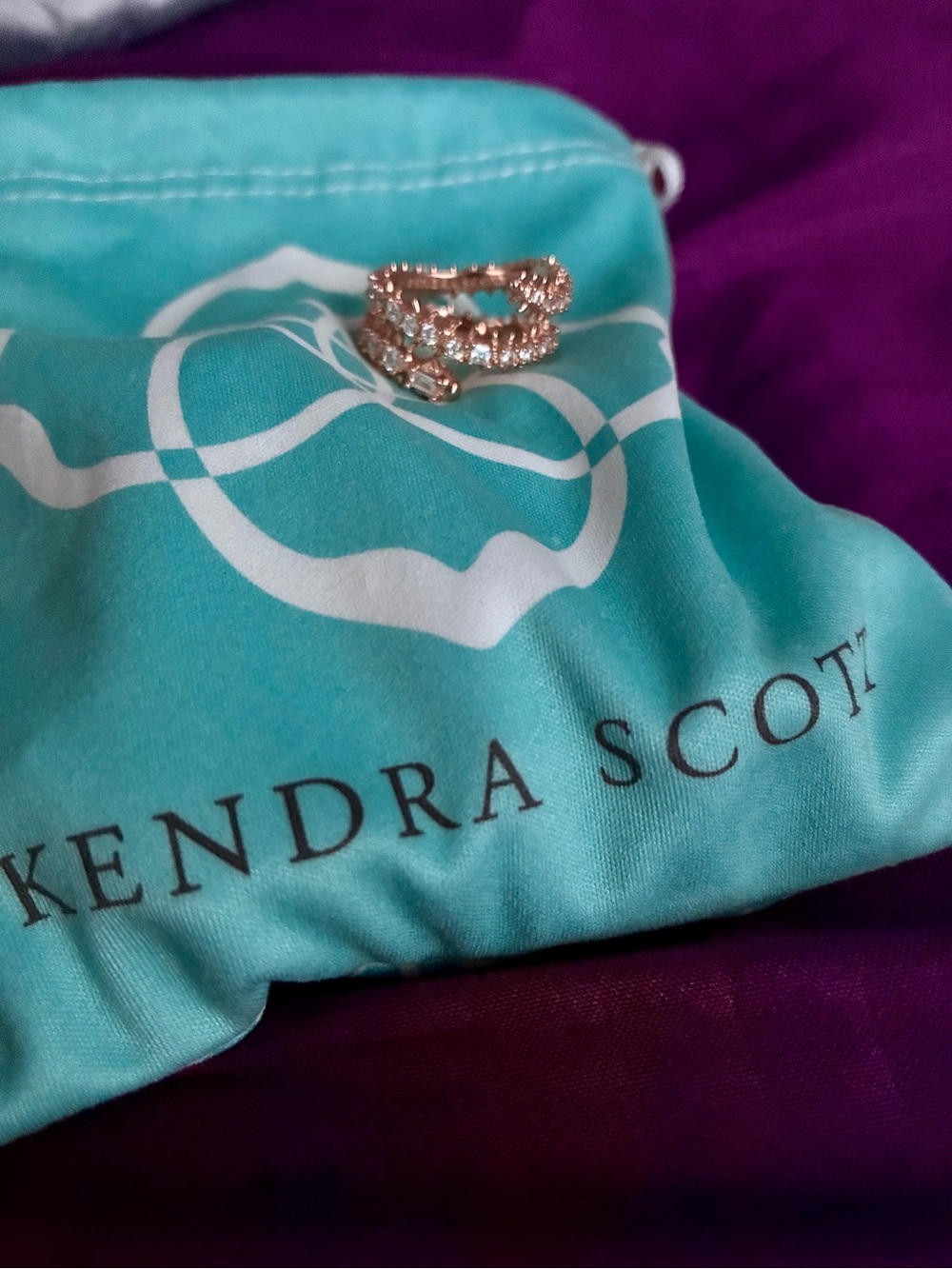 Kendra Scott Rosegold Beck wrap ring with crystals. Size 8